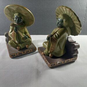 Vintage Bookends 1950s Chalkware Heavy Oriental Motif Felt Bottoms